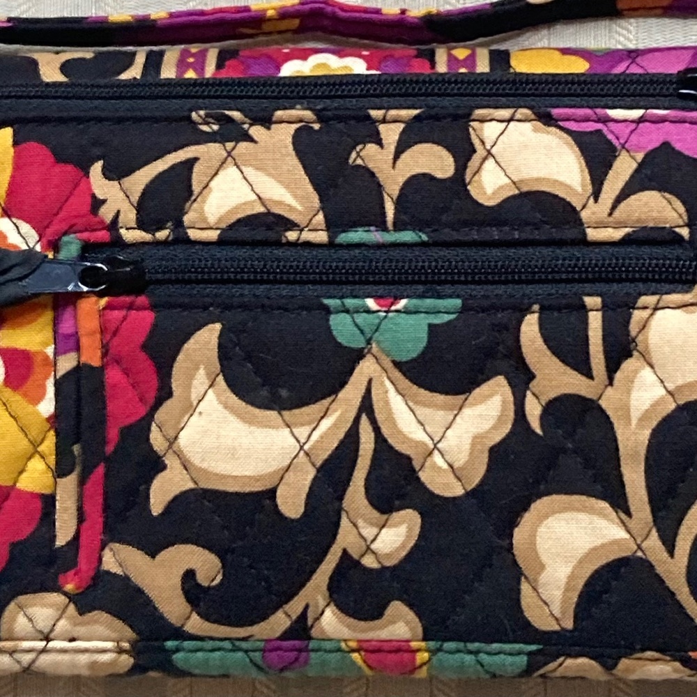 Vera Bradley crossbody wallet